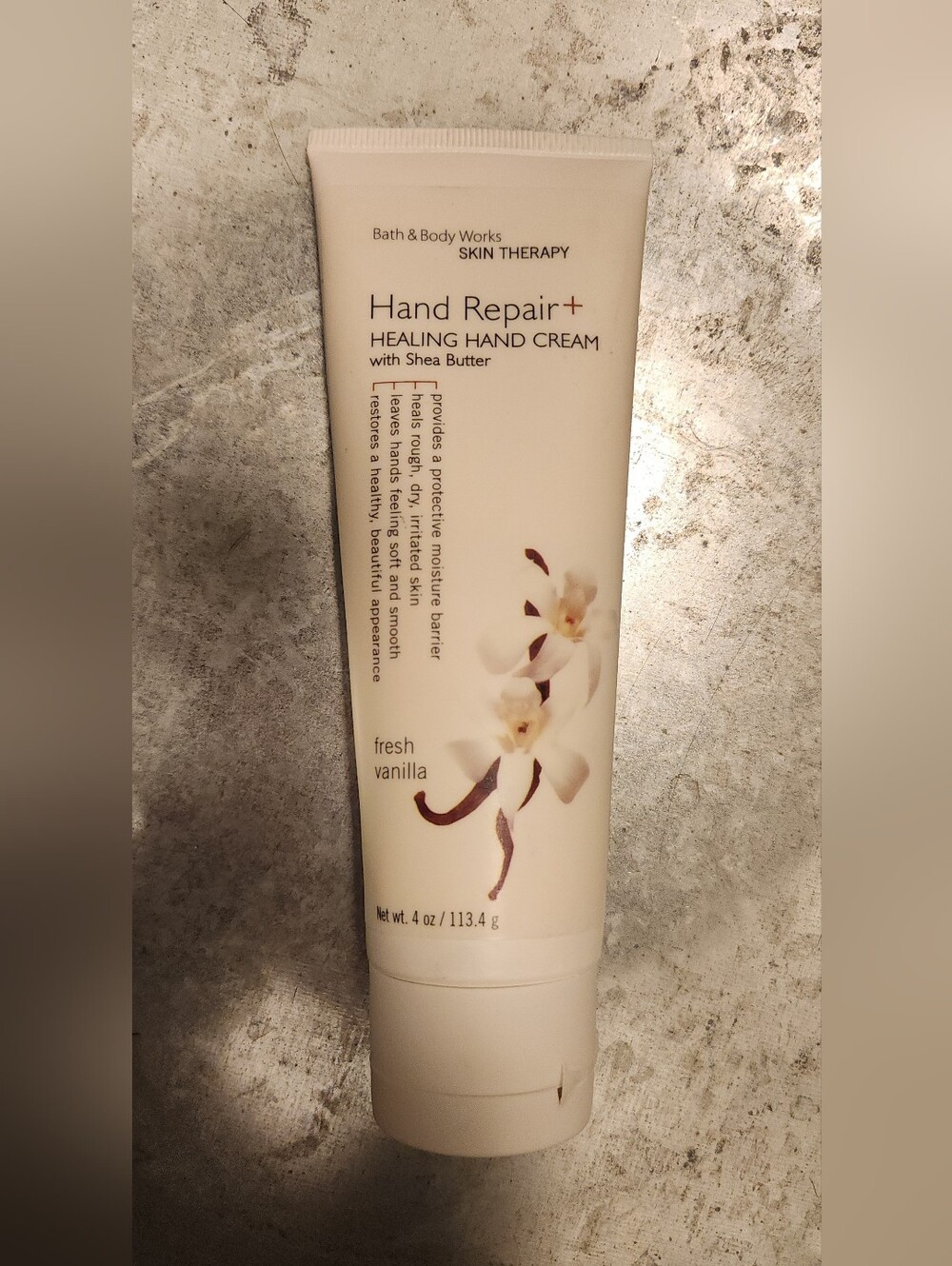 Bath & Body Works Fresh Vanilla SKIN THERAPY Hand Repair+